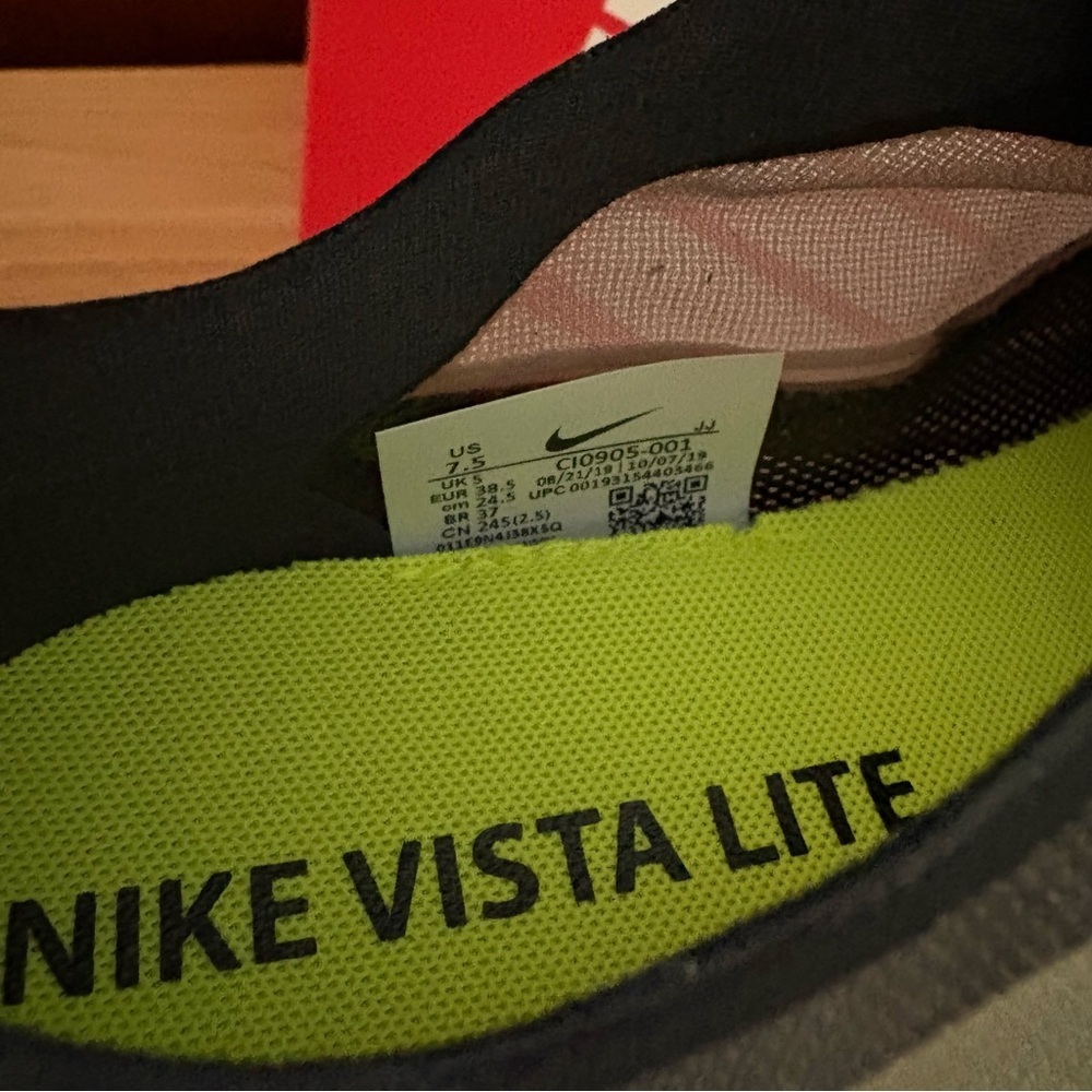 NEW w/ Box NIKE VISTA LITE sz 7.5 Black White Lemon Venom CI0905 - Picture 8 of 8
